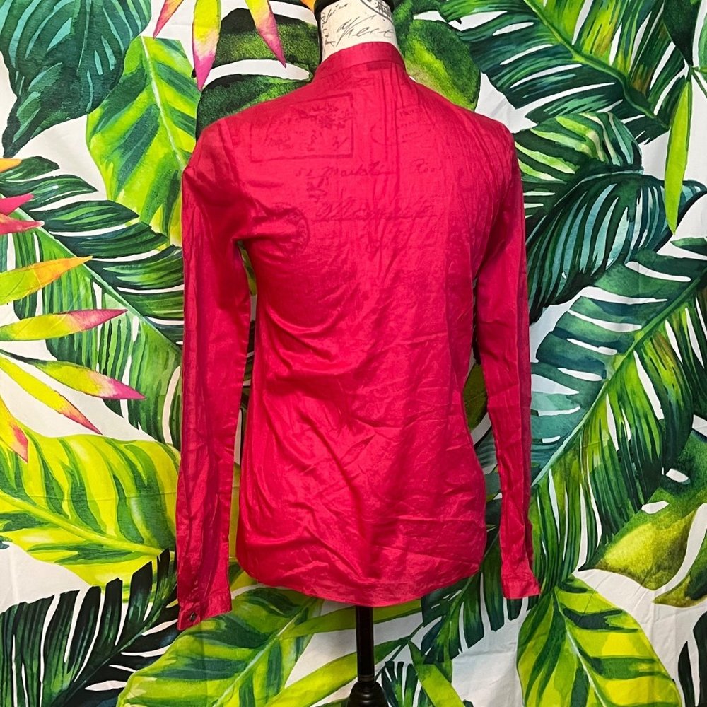 Theory Xs Raspberry Red Pleated Keyhole Button Ne… - image 5